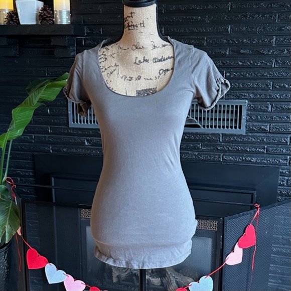 Women’s Tan Velvet by Graham & Spencer Short-Sleeve Fitted Tee , Size L - Picture 1 of 8